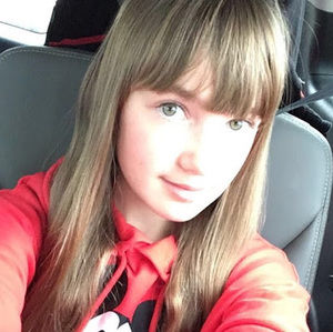 Meet your Posher, Happy